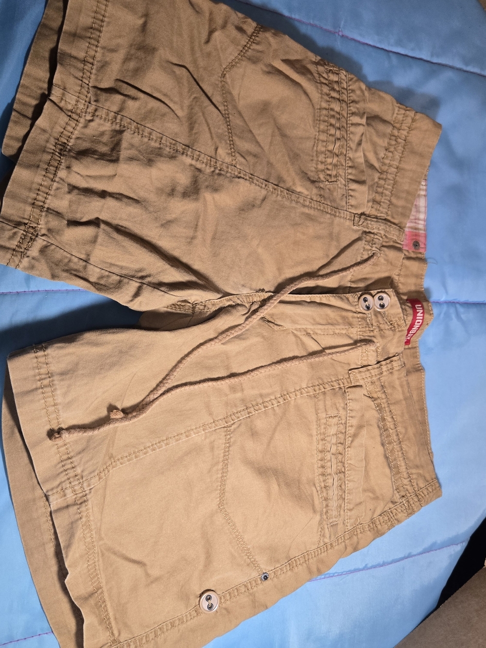 UNIONBAY Juniors Beige Cargo Shorts Size 11 Cotton Twill Mid Rise 3" Inseam